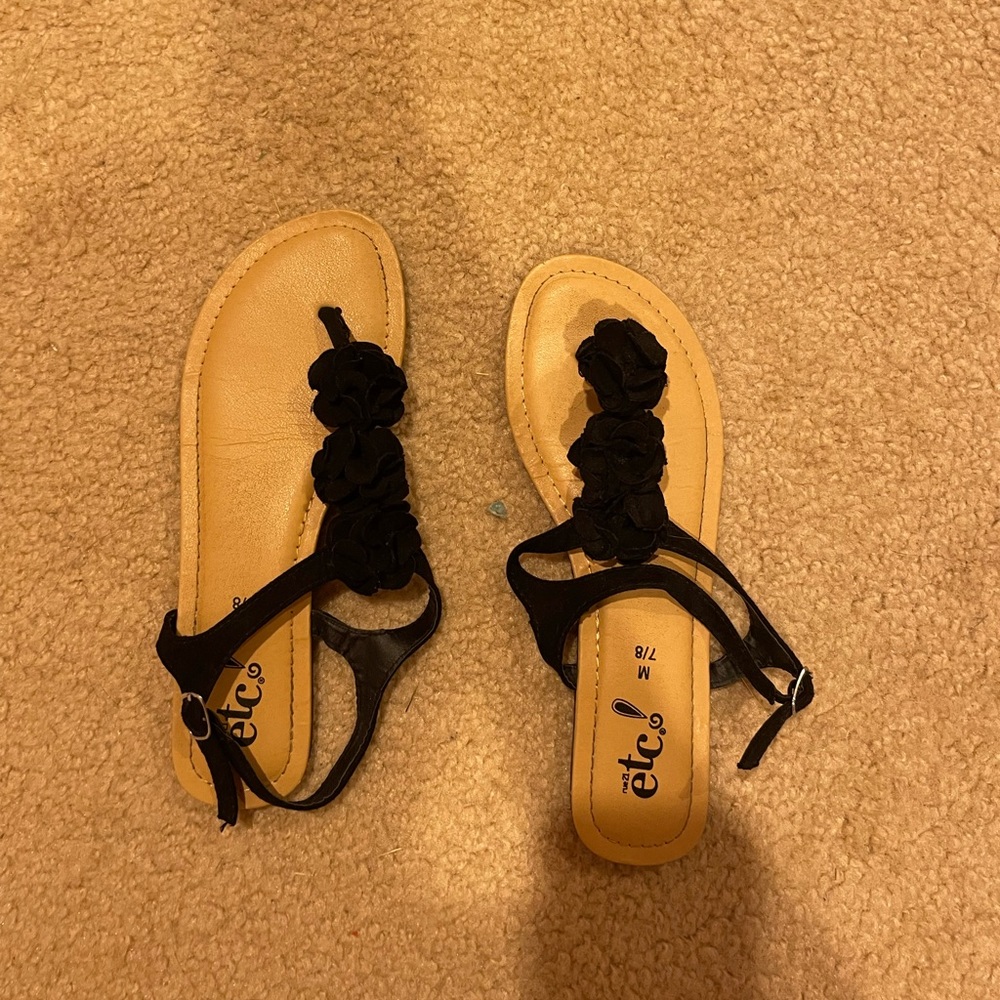 Flower Sandals - Picture 2 of 2